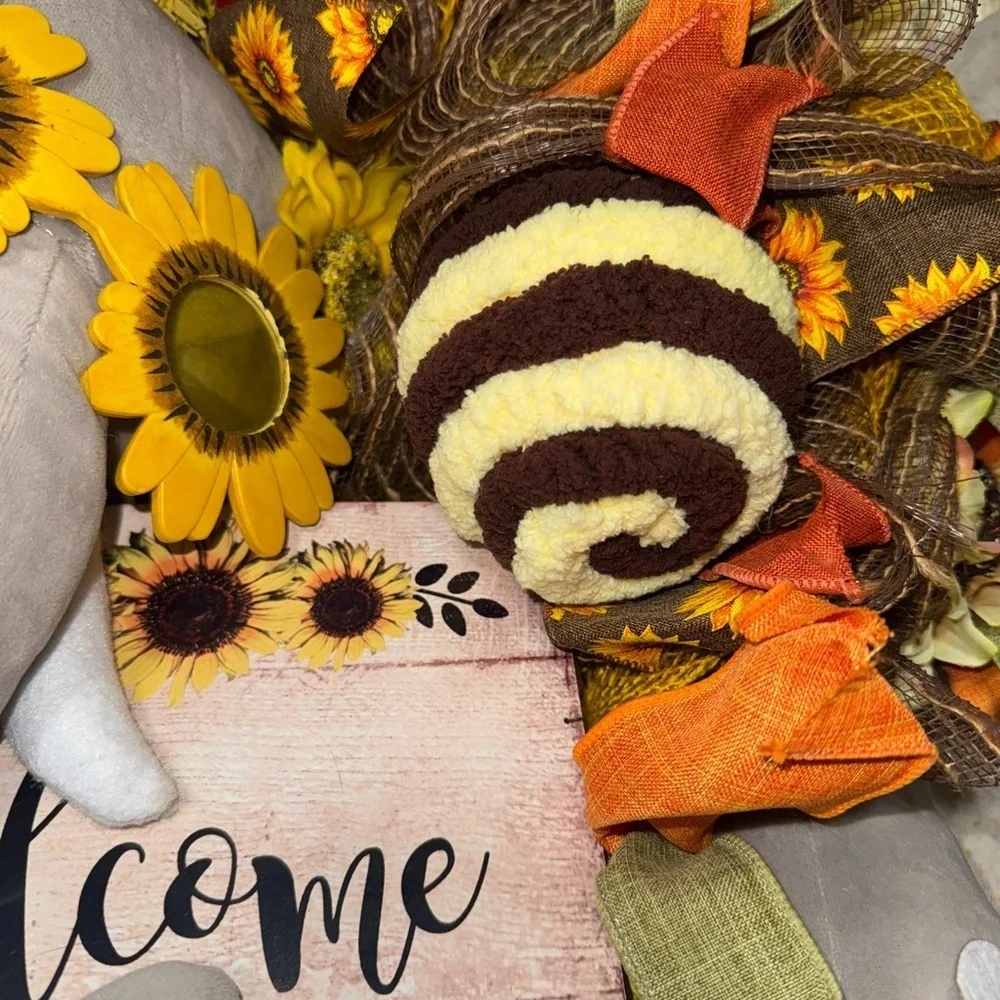 🐘 Vintage One-of-a-Kind Elephant Fall Welcome Wreath – Handmade Decor